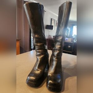 Black Leather Boots Steve Madden Shush